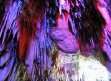 周邊游：沂水地下大峽谷、螢光湖、天上王城二日