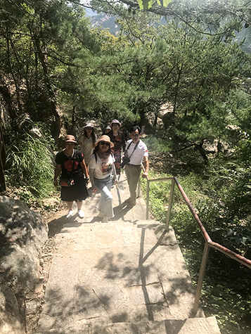 八月再登昆崳山 心存雅致莫等閑