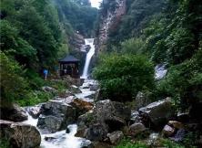 { 特價，3月！}九仙山+月湖山水二日游