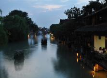 【7月游江南】無錫黿頭渚、水鄉木瀆周莊烏鎮、杭州宋城千古情、上海環博金融中心夜艷江南雙飛五日游