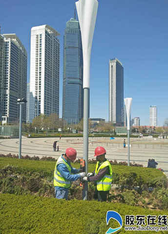 70套景觀燈五一點亮 濱海廣場綠地燈具改造完工