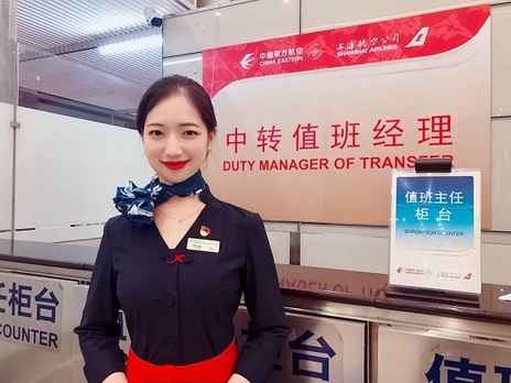 新春走基層|東航地服李昕蒙:在隔離中成長 在守“滬”中團圓 新春走基層|東航地服李昕蒙:在隔離中成長 在守“滬”中團圓