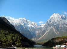 [環游香格里拉+版納]昆大麗中版五飛八日游