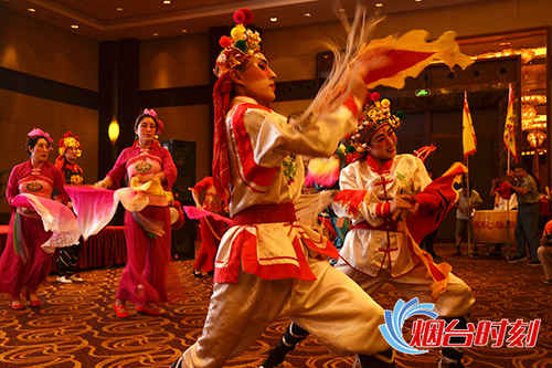 海陽(yáng)大秧歌亮相中國(guó)民間文化藝術(shù)之鄉(xiāng)分享活動(dòng)1