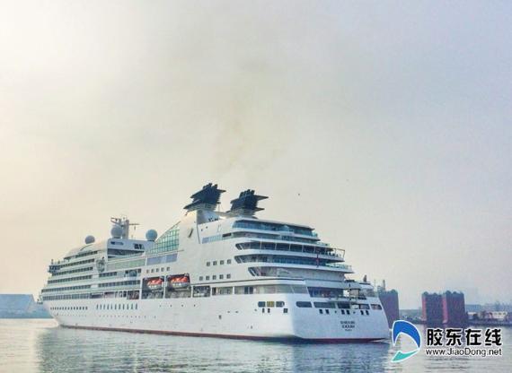 “世鵬旅居者”號郵輪抵煙 430名國際銀發游客開啟旅行 “世鵬旅居者”號郵輪抵煙 430名國際銀發游客開啟旅行