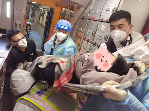 旅客昏厥 首都航空哈爾濱飛廣州航班備降北京大興急救 旅客昏厥 首都航空哈爾濱飛廣州航班備降北京大興急救