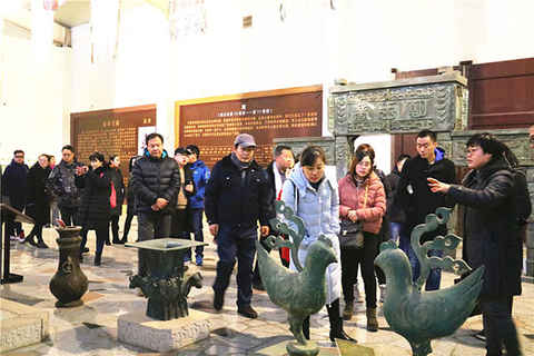 山東省旅行社研學(xué)考察團(tuán)到訪南山（景區(qū)供圖）