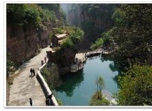 中華影視基地郭亮村、萬仙山、堯山漂流雙臥五日游 中華影視基地郭亮村、萬仙山、堯山漂流雙臥五日游