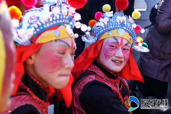 關注毓璜頂廟會——第一次走出大山的秧歌隊震撼來襲