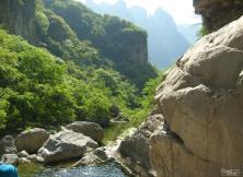 中原文化少林寺、龍門石窟、山水美景云臺山、峰林峽雙臥五日游