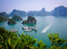 廣西南寧、長壽之鄉(xiāng)巴馬、百鳥巖、跨國德天大瀑布、通靈大峽谷