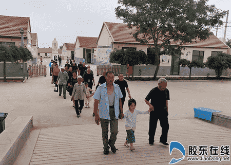 煙臺市龍泉鎮開展“優良家風薪火相傳”研學行