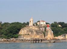 {畢業季}廈門、鼓浪嶼、走進廈大、南靖土樓、武夷山+九曲溪漂流雙飛一動6日游 {畢業季}廈門、鼓浪嶼、走進廈大、南靖土樓、武夷山+九曲溪漂流雙飛一動6日游