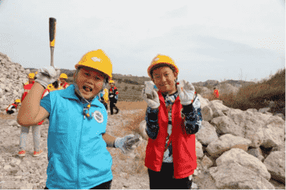 疑似“新物種”化石現身萊陽白堊紀研學現場1119