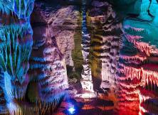 【五一假期】泰山地下大裂谷+封禪大典+泰山+岱廟+濟南精華3日游